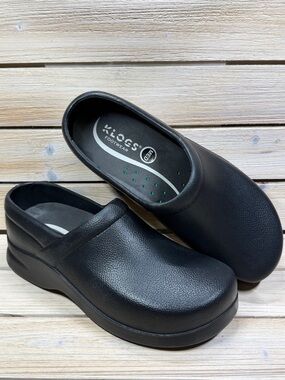 Klogs Footwear BOCA clogs slip resistant non marking size 9 black